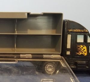 Hot wheel truck holder